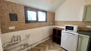 Photo 13- click for photo gallery